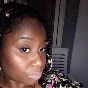 Meet your Posher, Nicole lafaye